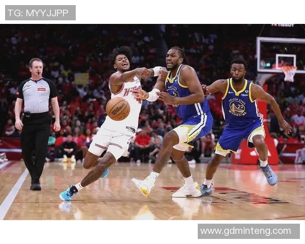 火箭队与76人队2017年对决回顾精彩瞬间与战术分析