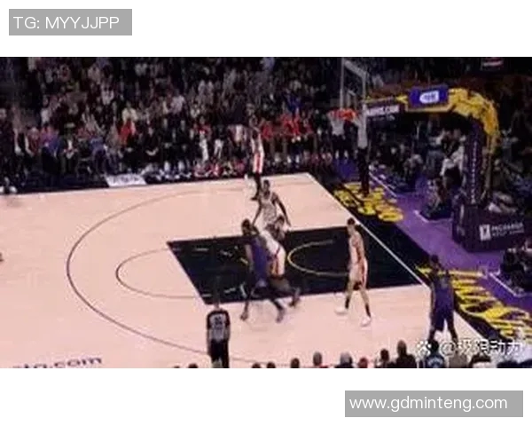 湖人对阵活塞精彩比赛回放全程回顾与精彩瞬间分析