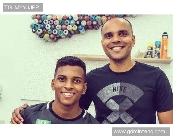 罗德里戈的足球之路：从青训新星到世界级前锋的成长历程