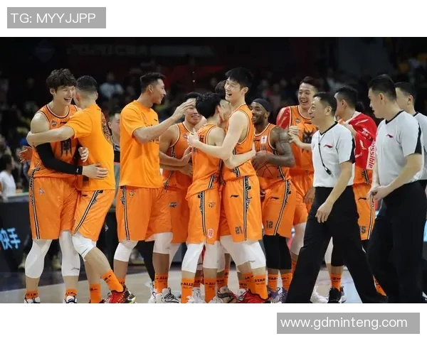 赵睿的篮球之路:从青涩少年到CBA明星的成长历程与心路历程