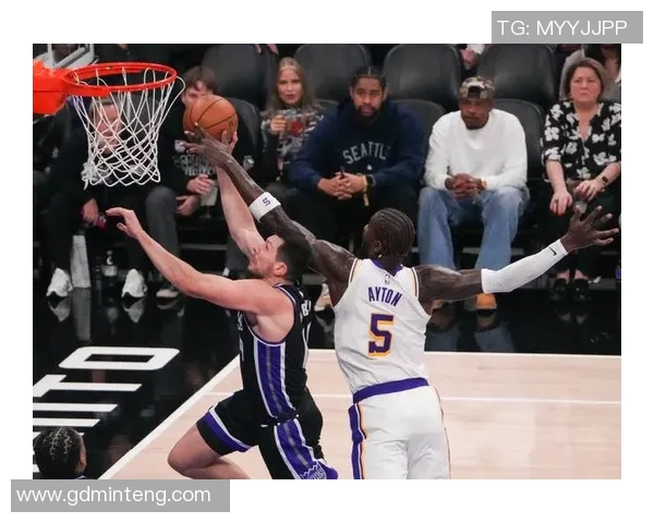 2016年10月5日湖人与国王的精彩对决回顾与赛后分析 2016年10月5日湖人与国王的精彩对决回顾与赛后分析